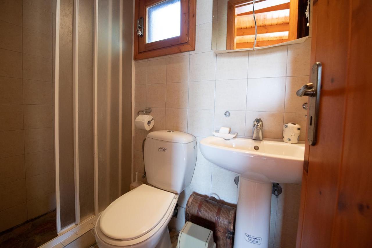 Aliki Guest House آيجيون المظهر الخارجي الصورة