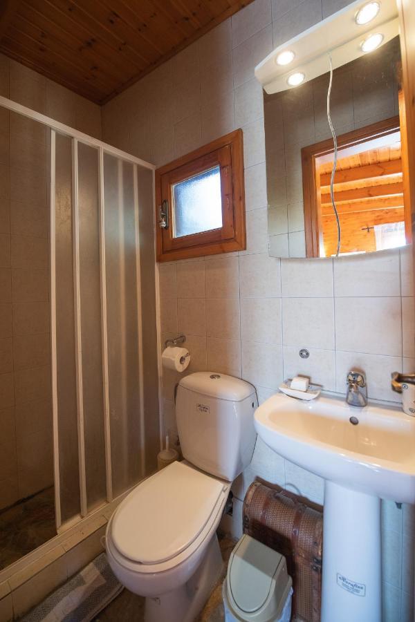 Aliki Guest House آيجيون المظهر الخارجي الصورة